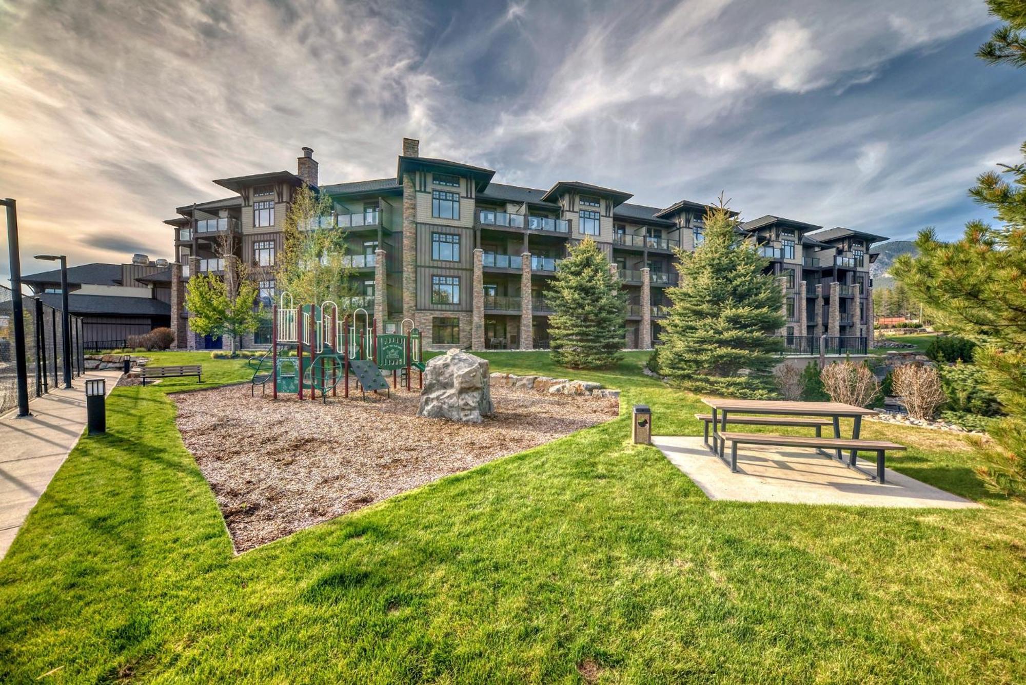 Copper Point Resort Invermere Exterior photo