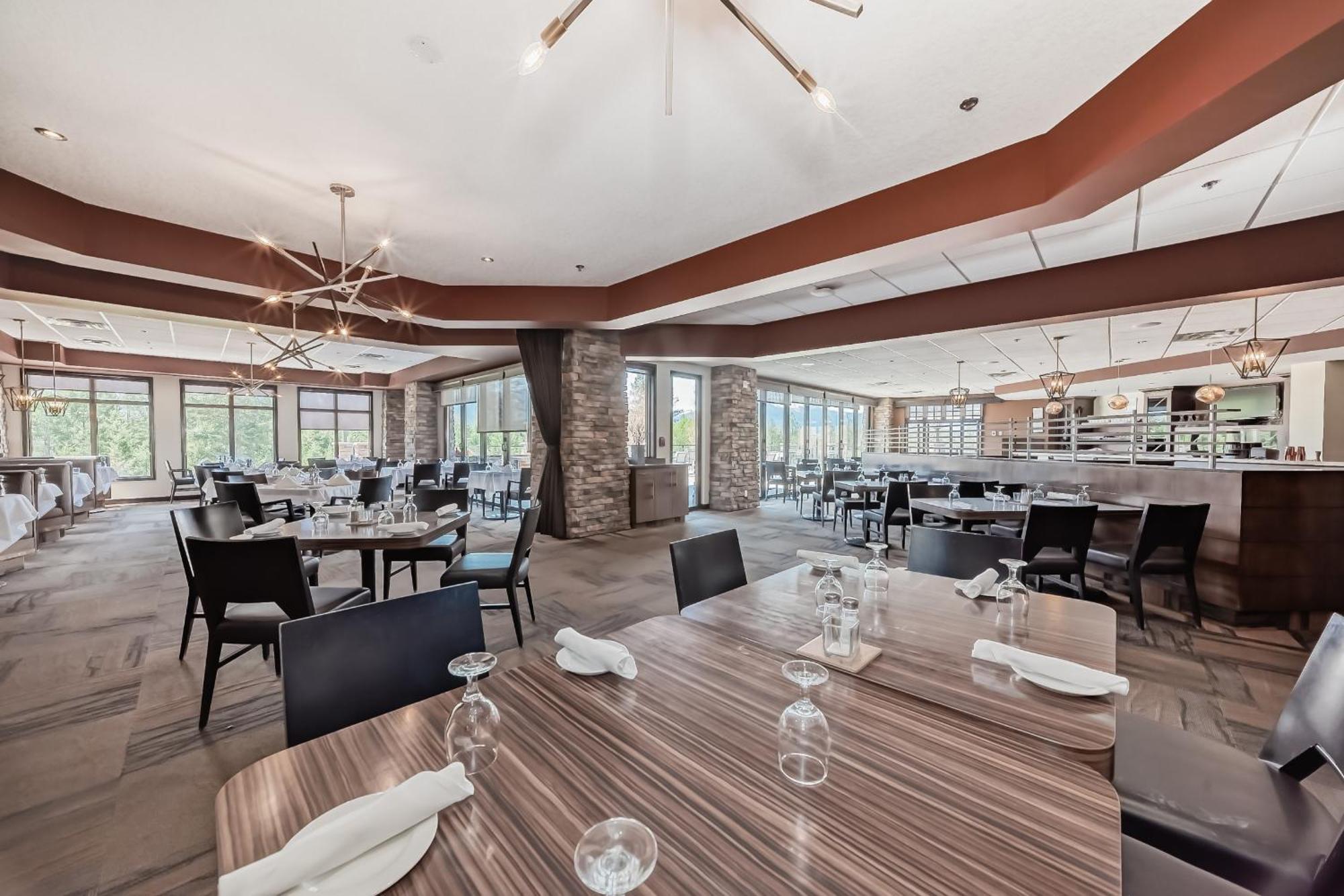 Copper Point Resort Invermere Exterior photo